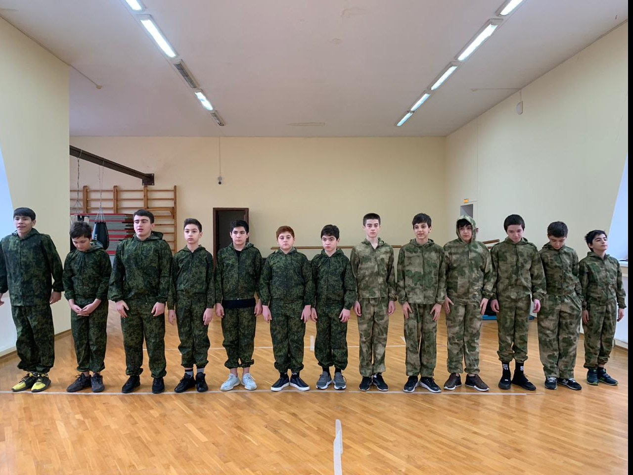Военно-патриотическуа игра среди учащихся 7 классов.
