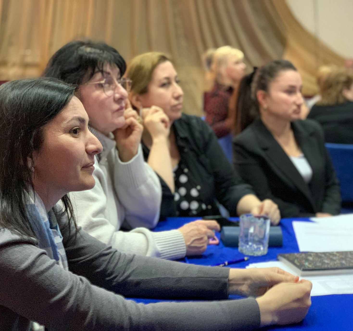 30. 03 2022 г. в школе «Сафинат» прошёл педсовет на тему «Формирование фунциональной грамотности предметов естественно-научного,гуманитарного цикла»