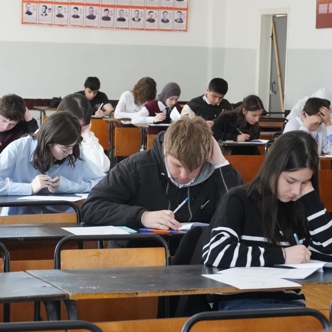 Республиканская Олимпиада по английскому языку среди учащихся 5-8 классов.