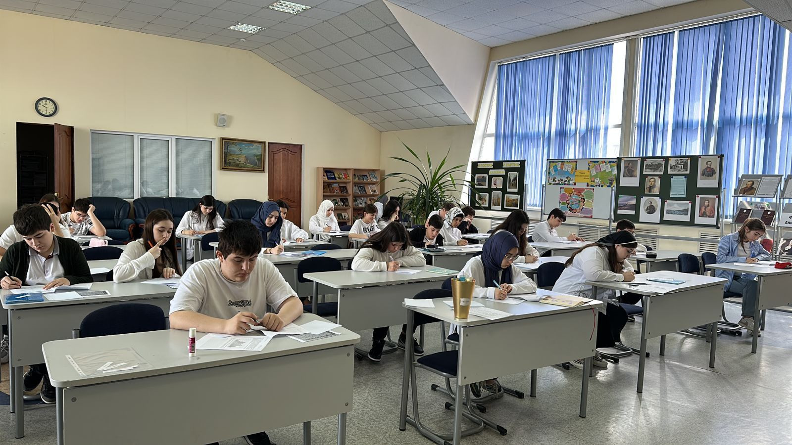 В «Сафинат» проходят ВПР по предметам школьной программы 4-8 классов