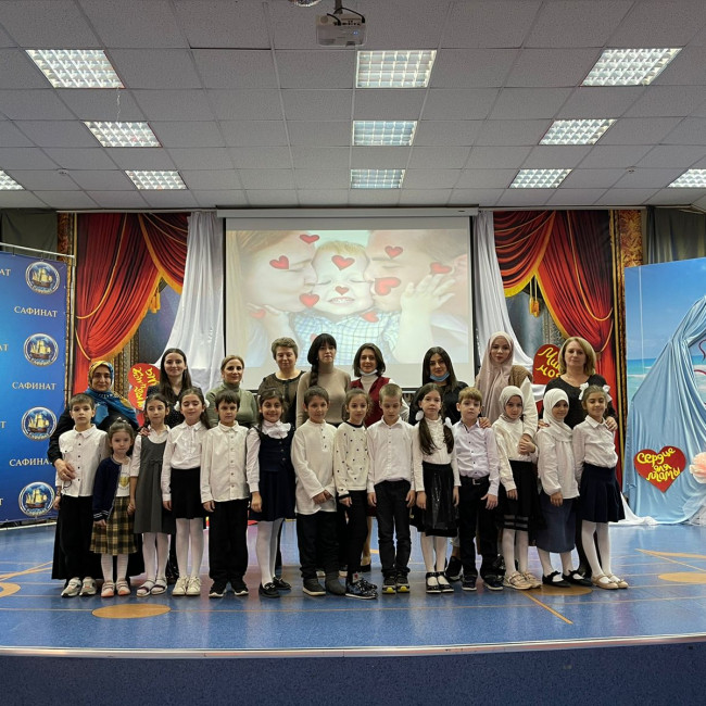 Праздничное мероприятие ко Дню матери