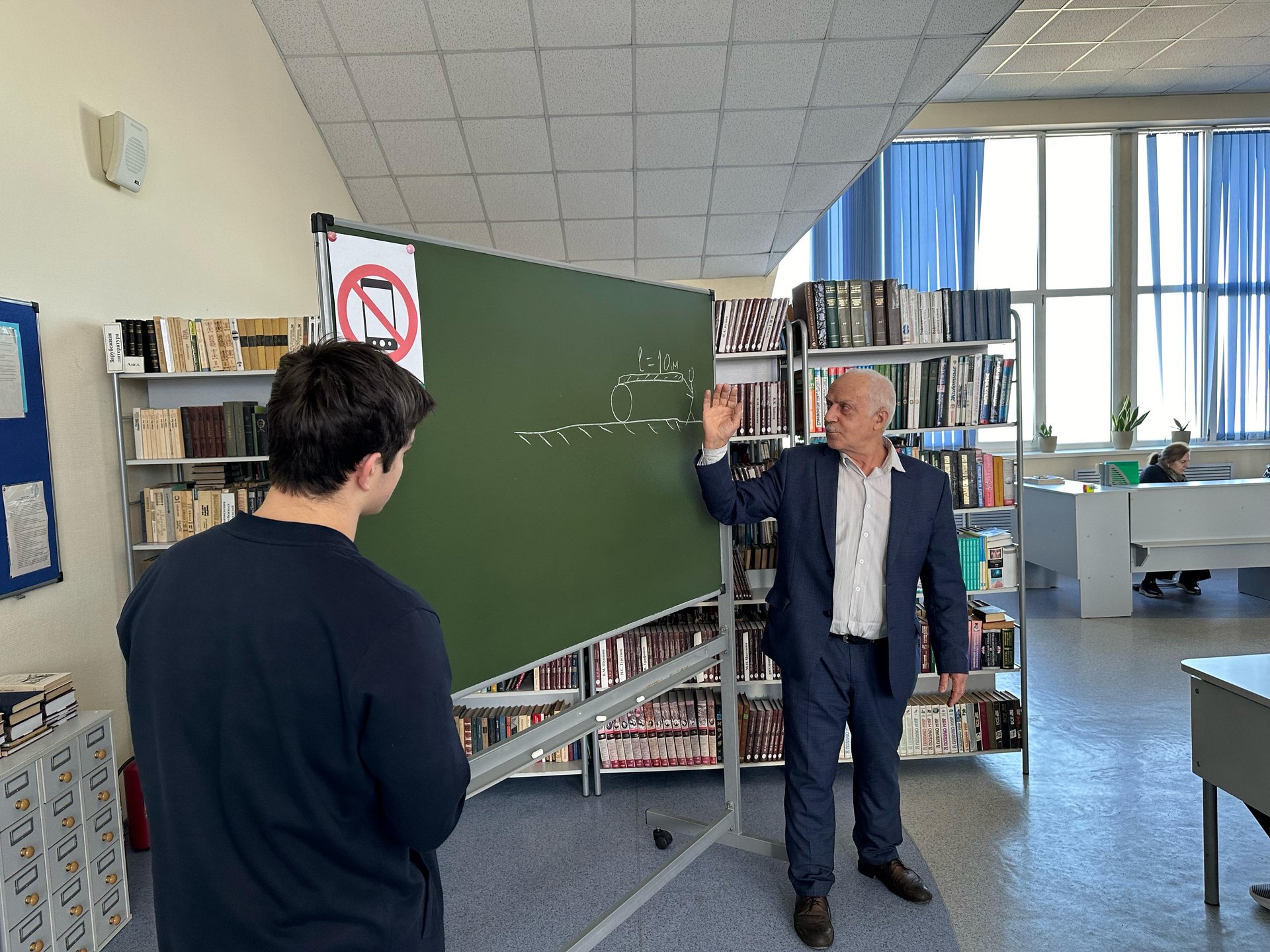 Открытое мероприятие, «Роль естественных наук в современной жизни» с участием преподавателей факультета радиоэлектроники и биотехнических систем ДГТУ.