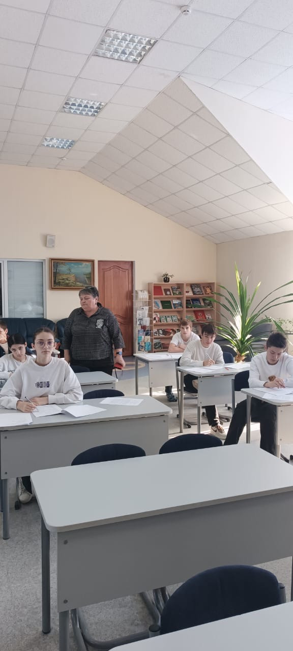 В ОАНО "Сафинат" проходит заочный тур олимпиады "Абитуриент ДГУ".